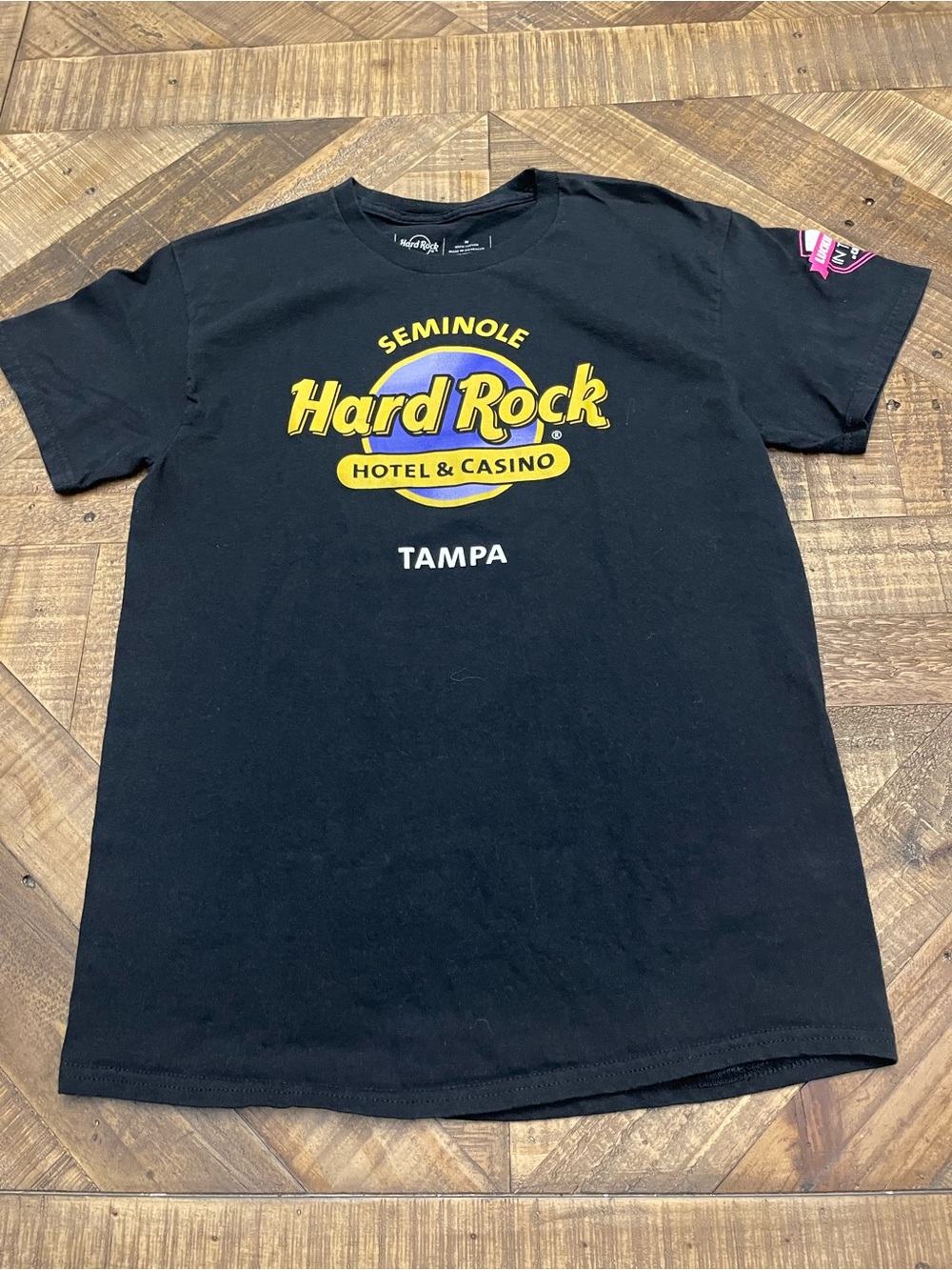 Seminole Hard Rock Hotel & Casino Tampa Graphic T-Shirt - Black
